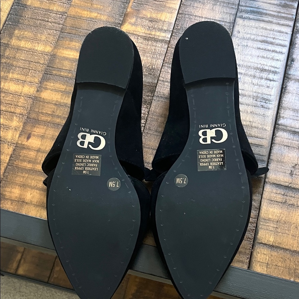 Gianni Bini Black Suede Bow Loafers - Picture 3 of 4